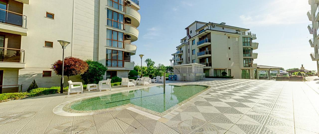 Long Beach Resort Shkorpilovtsi ภายนอก รูปภาพ